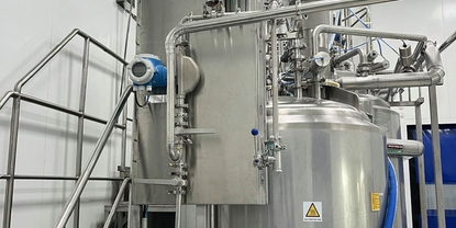 Automatic dosing system for the water quantity of a reverse osmosis system