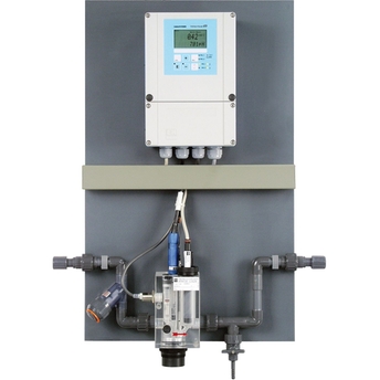 Station de mesure universelle CCE10 : Point de mesure de désinfection complet en seule station prête à fonctionner Station de mesure universelle CCE10 : Point de mesure de désinfection complet en seule station prête à fonctionner