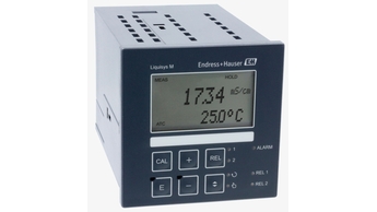 Liquisys De CLM223 is een compact paneelinstrument voor geleidbaarheid, resistiviteit en concentratie.