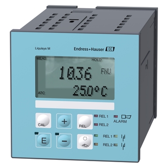 Transmetteur de turbidité universel éprouvé Liquisys CUM223 : Appareil encastrable compact pour l'eau, les eaux usées et utilités Transmetteur de turbidité universel éprouvé Liquisys CUM223 : Appareil encastrable compact pour l'eau, les eaux usées et utilités