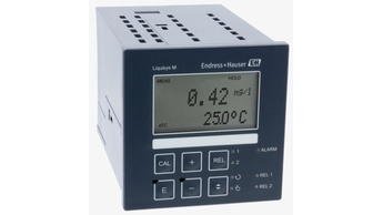 Liquisys CCM223 is a compact panel transmitter for chlorine, chlorine dioxide and pH measurement.
