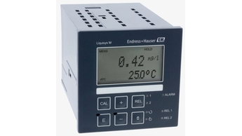 De Liquisys CCM223 is een compacte paneeltransmitter voor chloor-, chloordioxide- en pH-metingen.