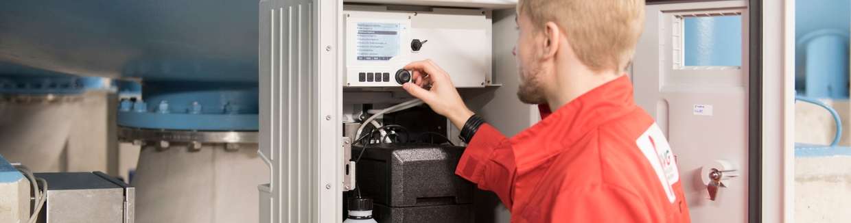 Nutrient analyzers and sensors for ammonia, nitrate and phoshate in water and wastewater