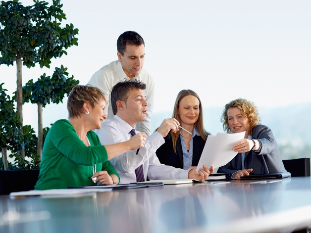 Endress+Hauser employees in a meeting