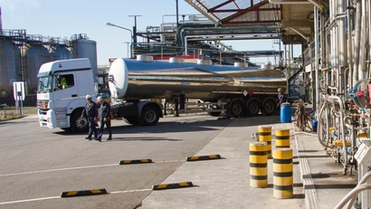 Veilige opslag en transport van chemicaliën, chemische opslag, gevaarlijke stoffen, opslag