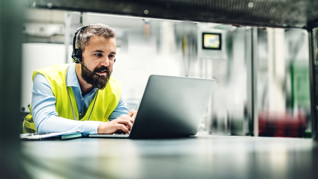 Industrie-ondersteuning en -opleiding
