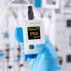 Liquiline CML18 - Reliable monitoring of measured values— anytime and anywhere