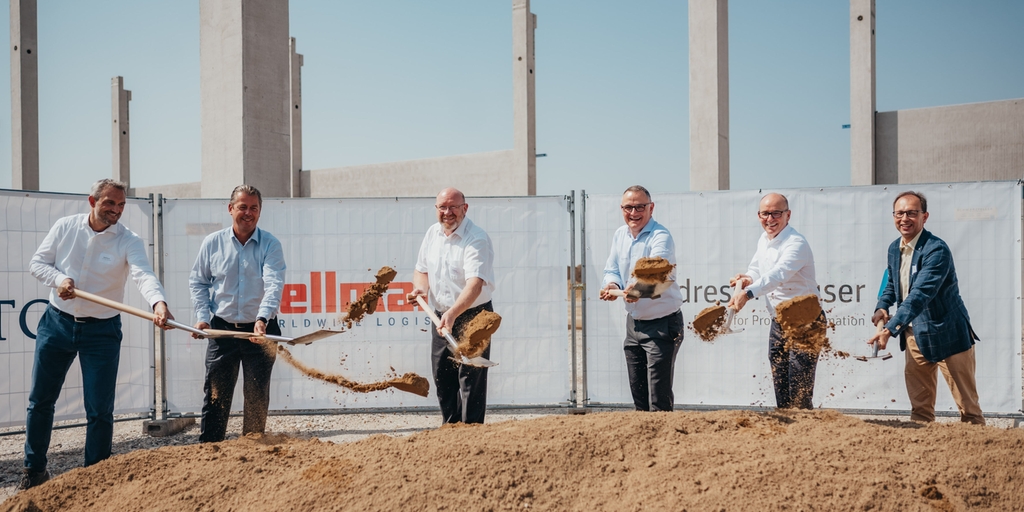 European logistics hub: Groundbreaking at the site of the new logistics center in Germany. European logistics hub: Groundbreaking at the site of the new logistics center in Germany.