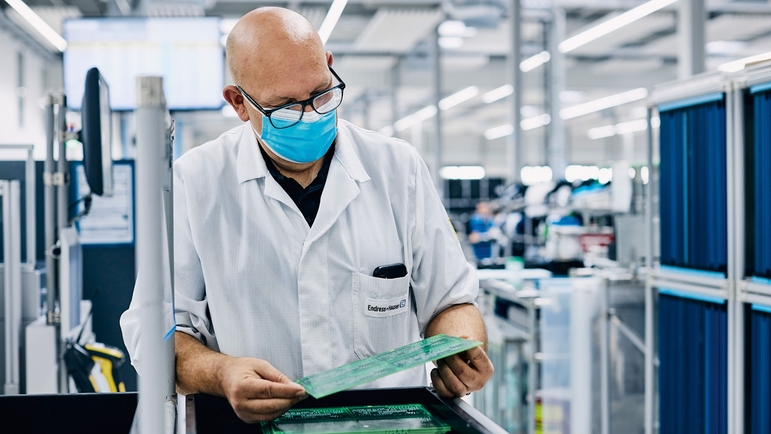 Endress+Hauser was in staat om de beschikbaarheid van materiaal in alle fabrieken in 2020 te garanderen.
