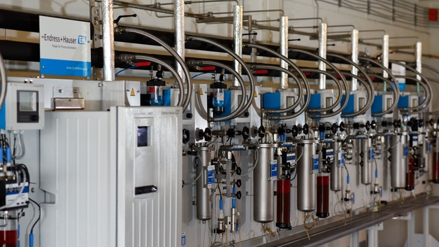 Solution d'analyse SWAS dans une centrale de production électrique